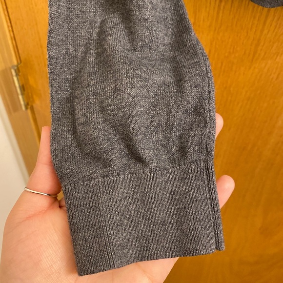 Sweater crop top - Picture 3 of 5